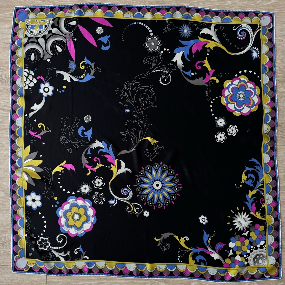 Emilio Pucci Sign Limited Square Silk Scarf Black Multi Geometric Made in Italy
